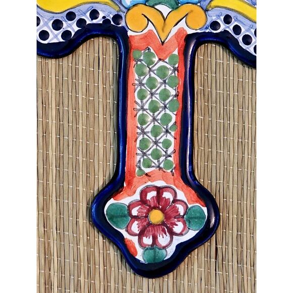 TalaMex Tecali Handmade 7 Inches Multicolor Mexican Talavera Ceramic Cross - Picture 3 of 7